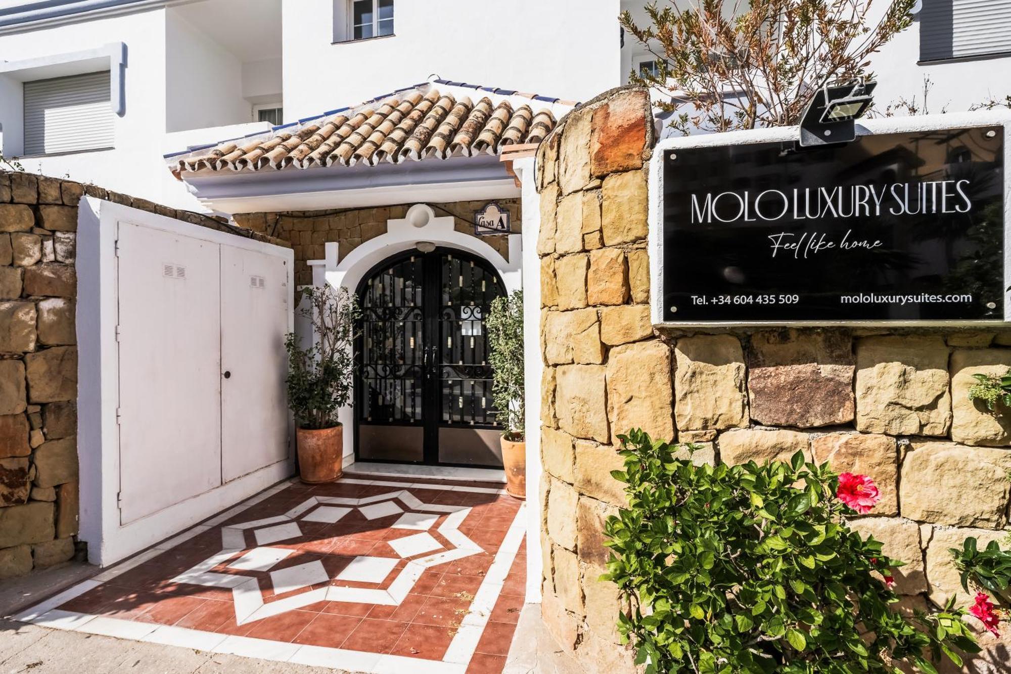 Molo Luxury Suites Puerto Banus Марбелья Екстер'єр фото