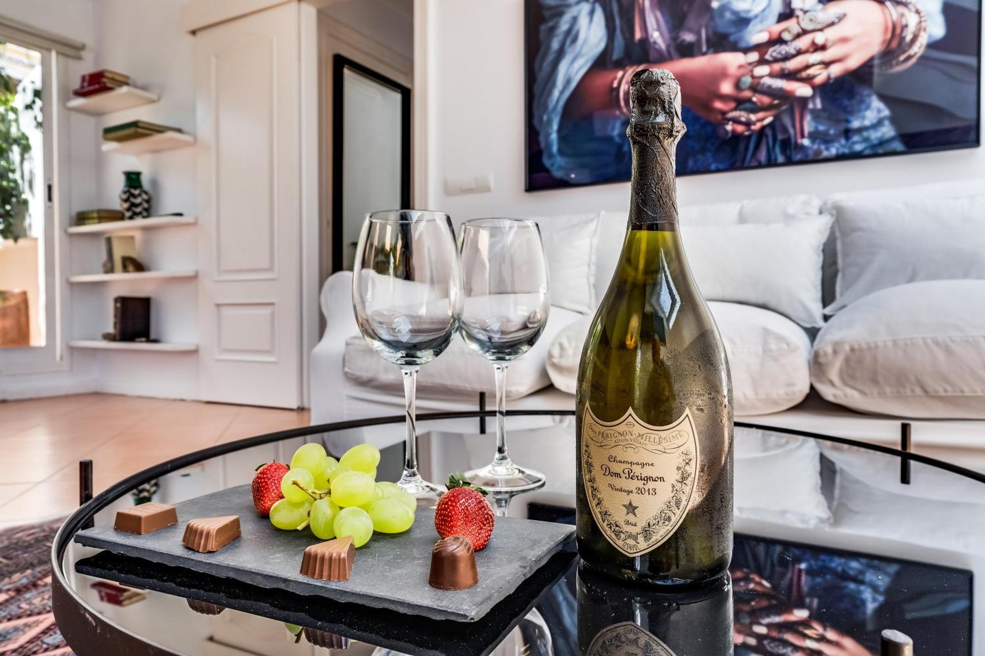 Molo Luxury Suites Puerto Banus Марбелья Екстер'єр фото