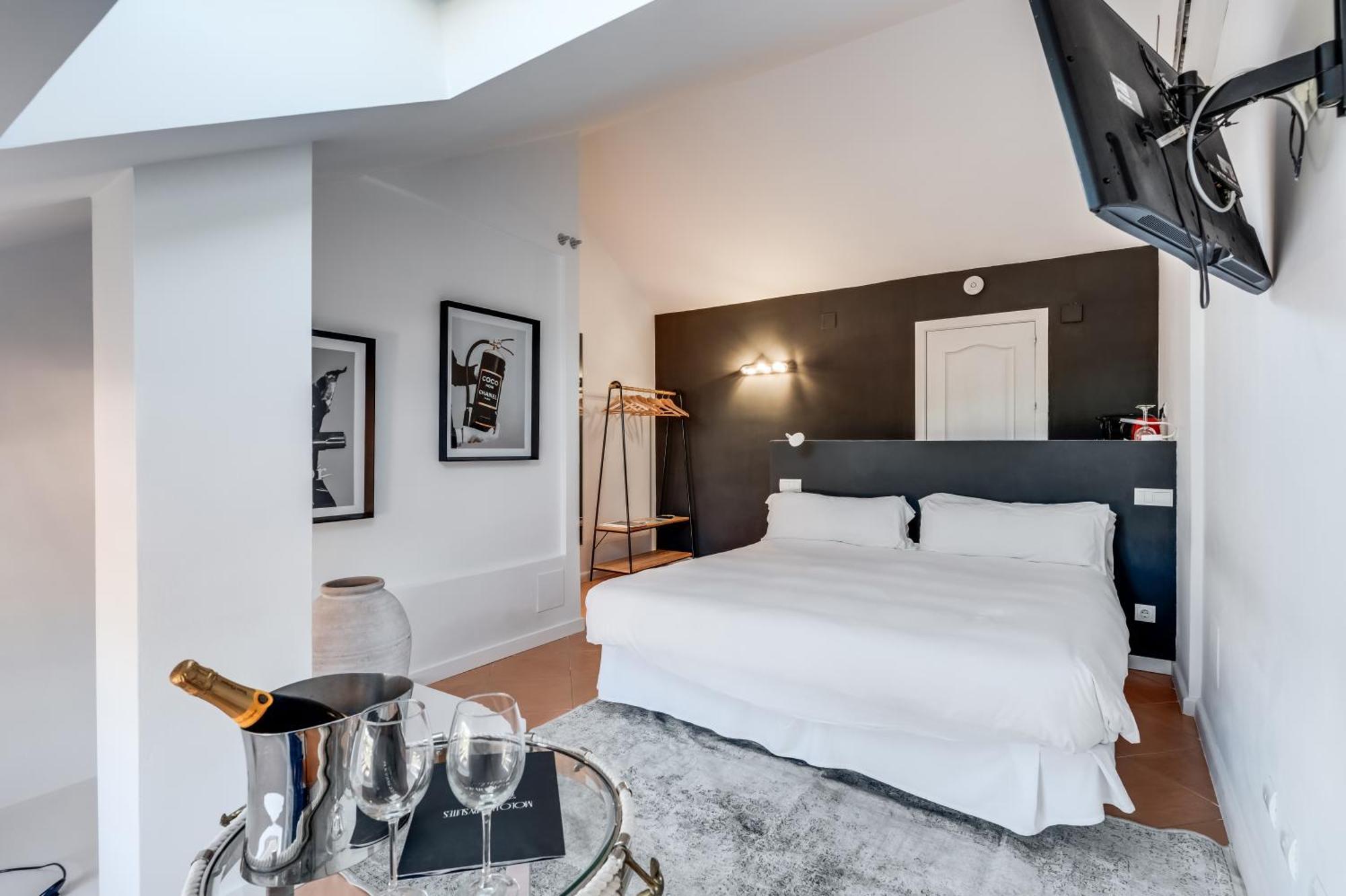 Molo Luxury Suites Puerto Banus Марбелья Екстер'єр фото